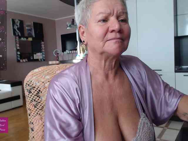 roxana-brooks webcam