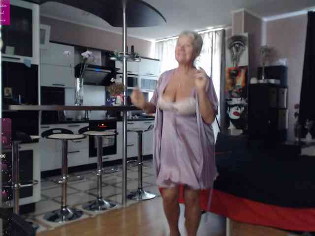 roxana-brooks webcam
