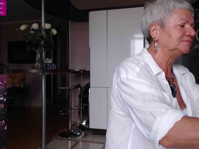 roxana-brooks webcam
