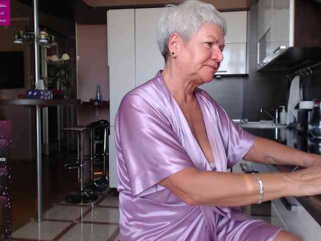 roxana-brooks webcam