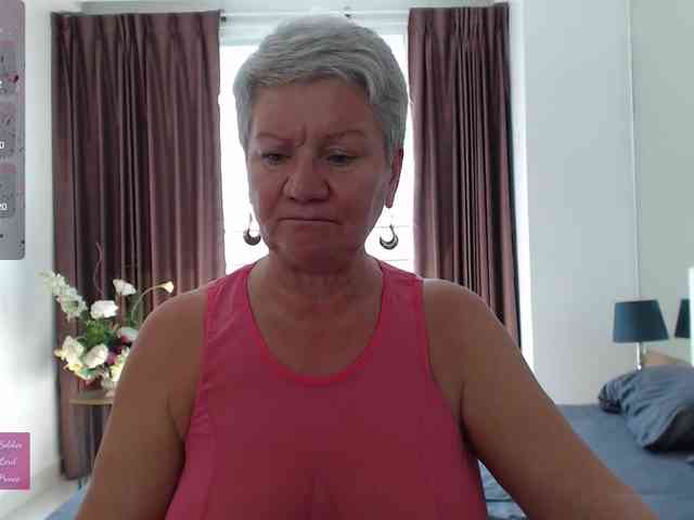 roxana-brooks webcam