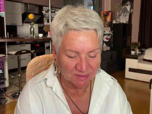 roxana-brooks webcam