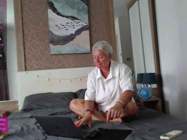 roxana-brooks webcam