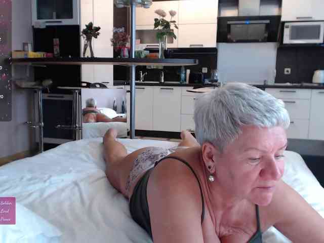 roxana-brooks webcam