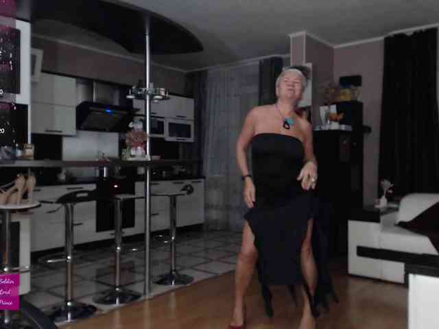 roxana-brooks webcam