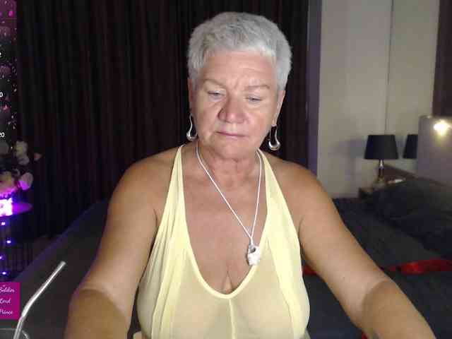 roxana-brooks webcam