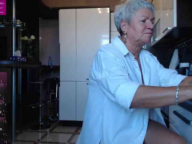 roxana-brooks webcam