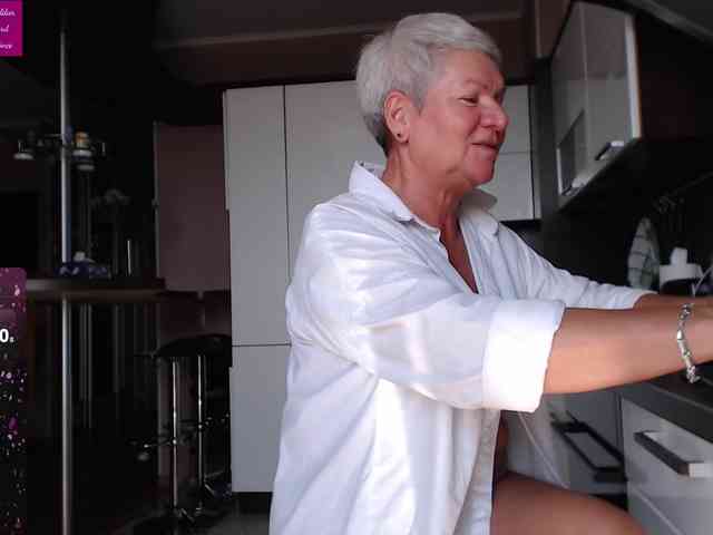 roxana-brooks webcam
