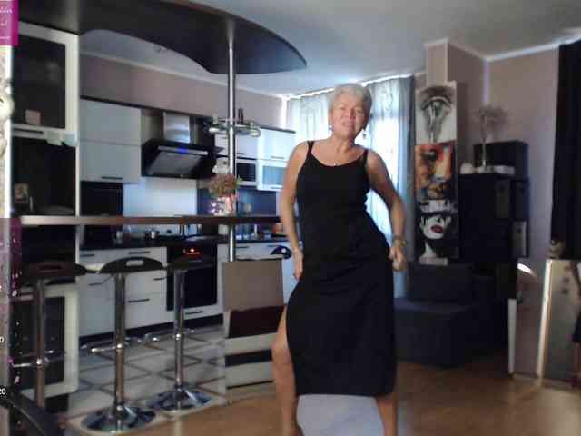roxana-brooks webcam