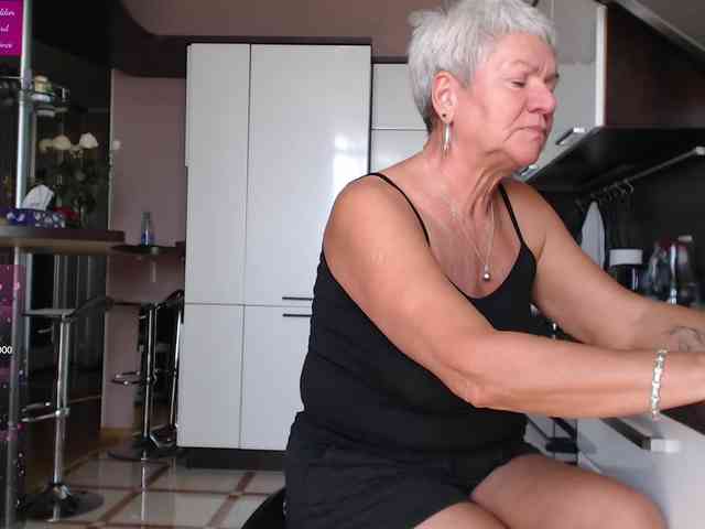 roxana-brooks webcam