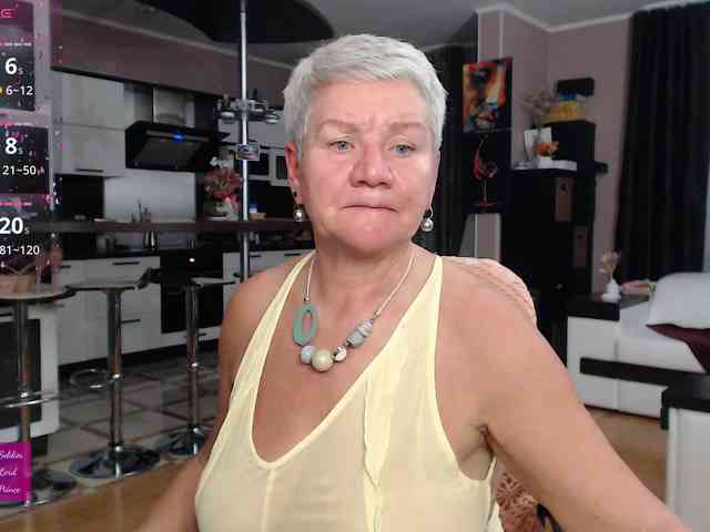 roxana-brooks webcam