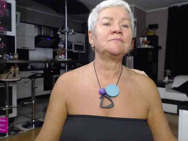 roxana-brooks webcam