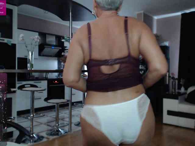 roxana-brooks webcam