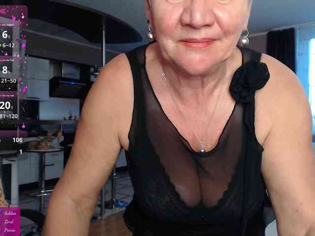roxana-brooks Live Webcam on BongaCams