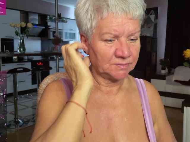 roxana-brooks webcam