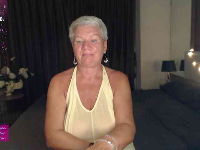 roxana-brooks webcam