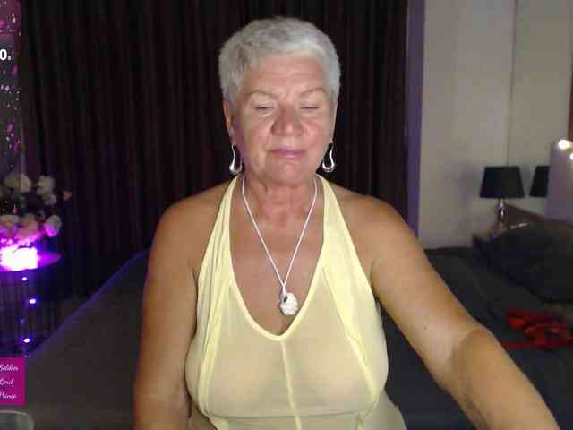 roxana-brooks webcam