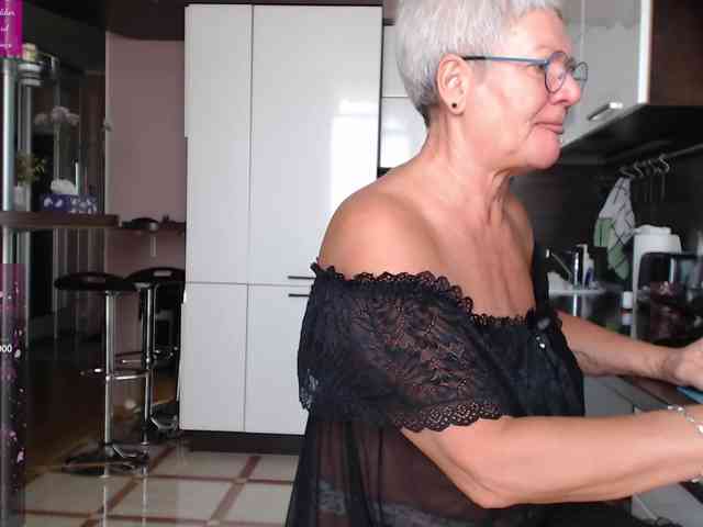roxana-brooks webcam