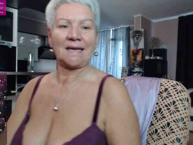 roxana-brooks webcam