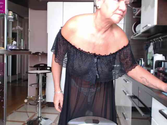 roxana-brooks webcam