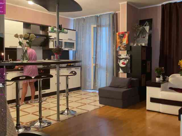 roxana-brooks webcam