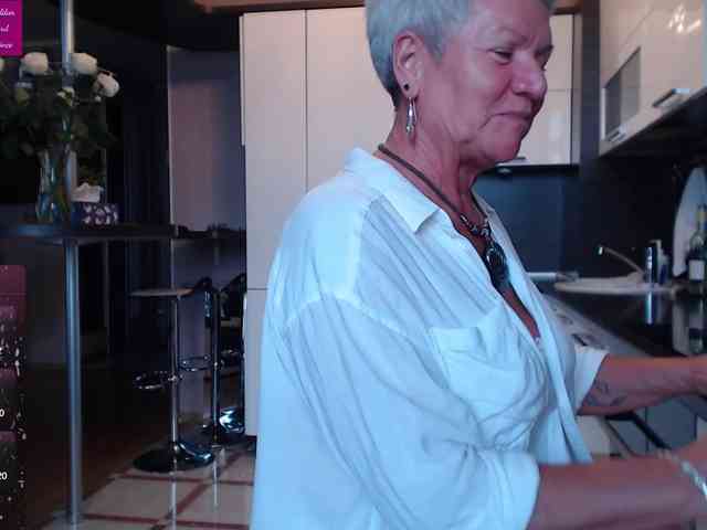 roxana-brooks webcam
