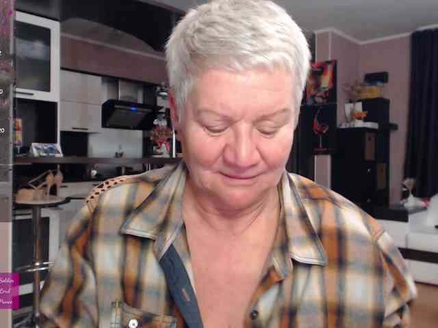 roxana-brooks webcam