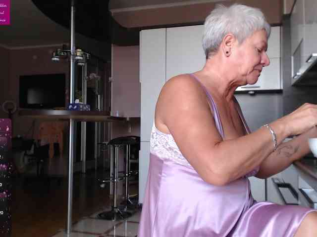 roxana-brooks webcam
