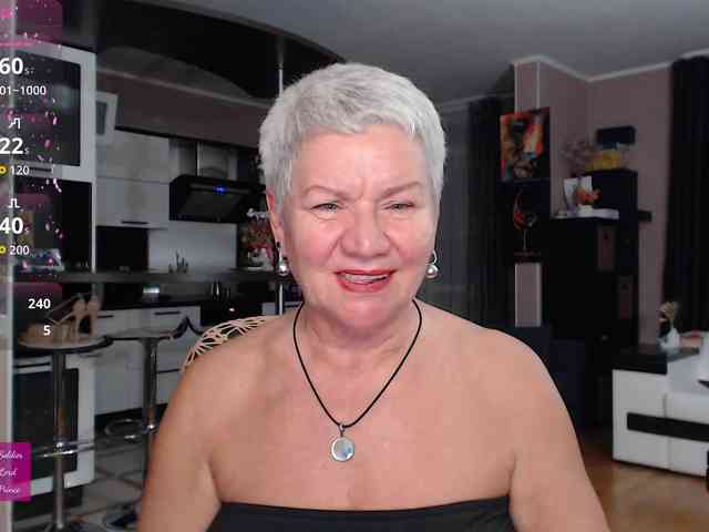 roxana-brooks Live Webcam on BongaCams