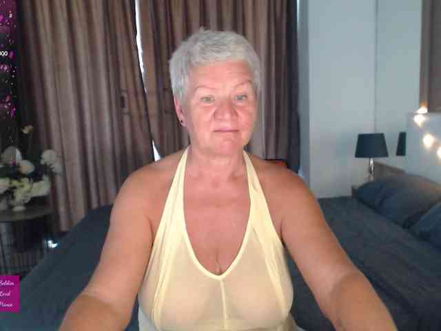 roxana-brooks webcam