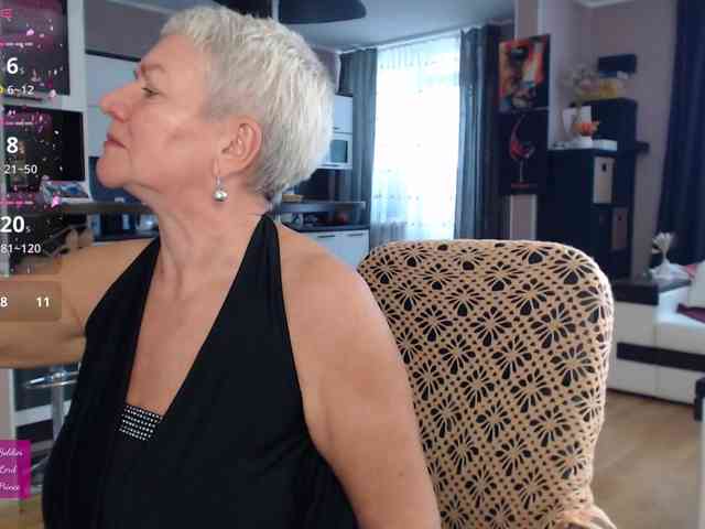 roxana-brooks webcam