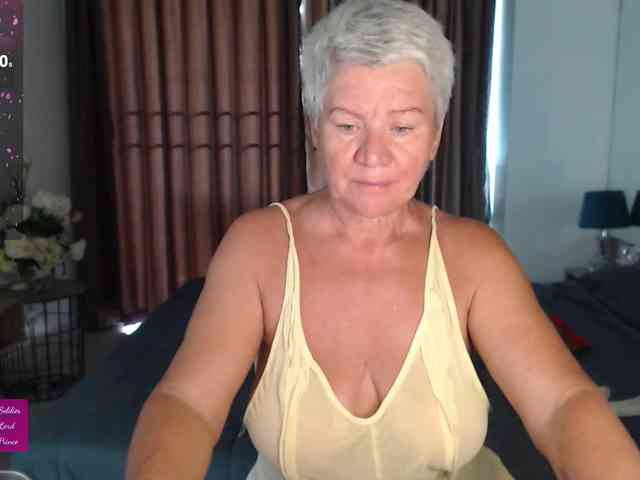 roxana-brooks webcam