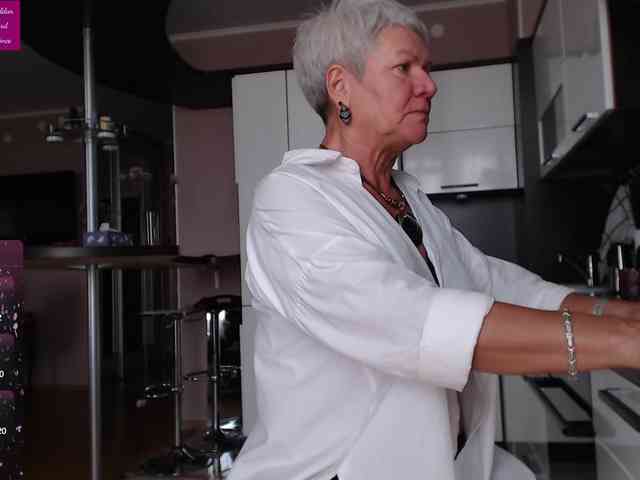 roxana-brooks webcam