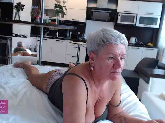 roxana-brooks webcam