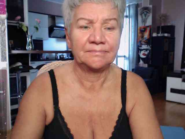 roxana-brooks webcam