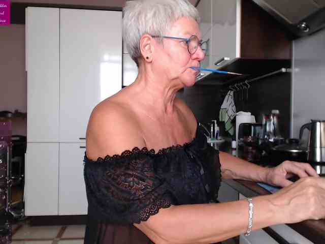 roxana-brooks webcam