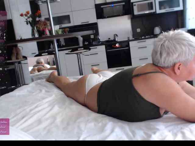 roxana-brooks webcam