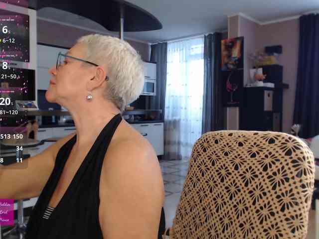 roxana-brooks webcam