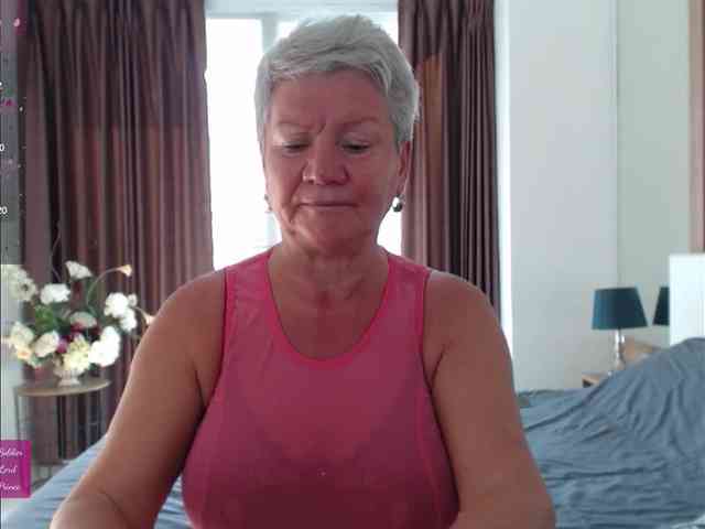 roxana-brooks webcam