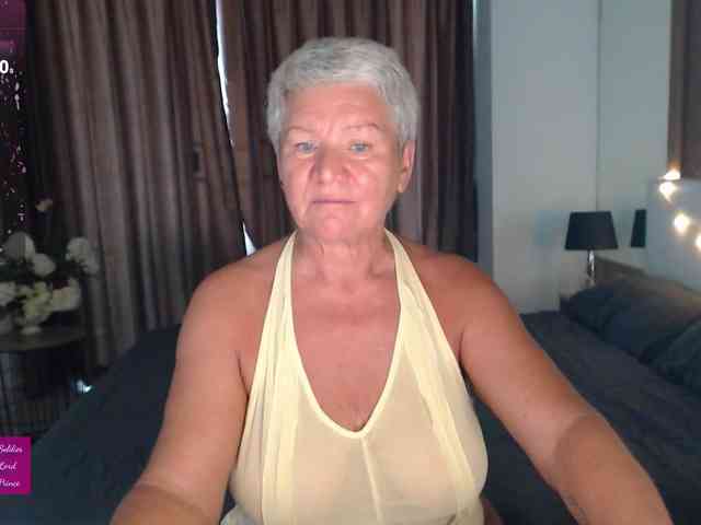 roxana-brooks webcam