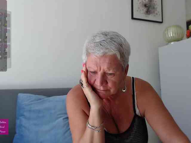 roxana-brooks roxana-brooks