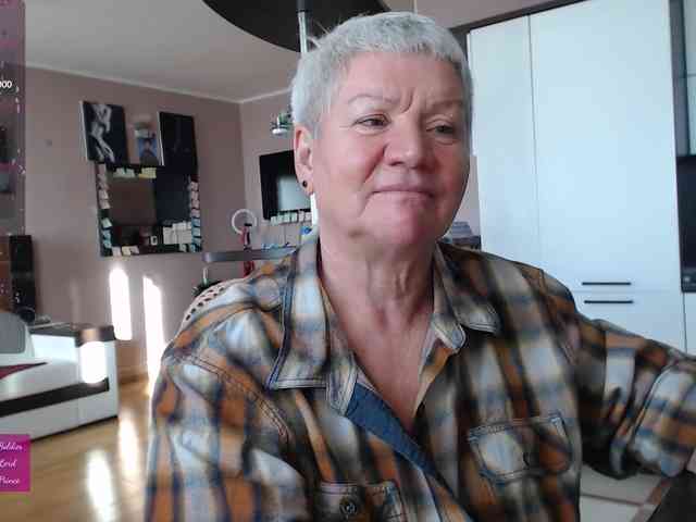 roxana-brooks webcam