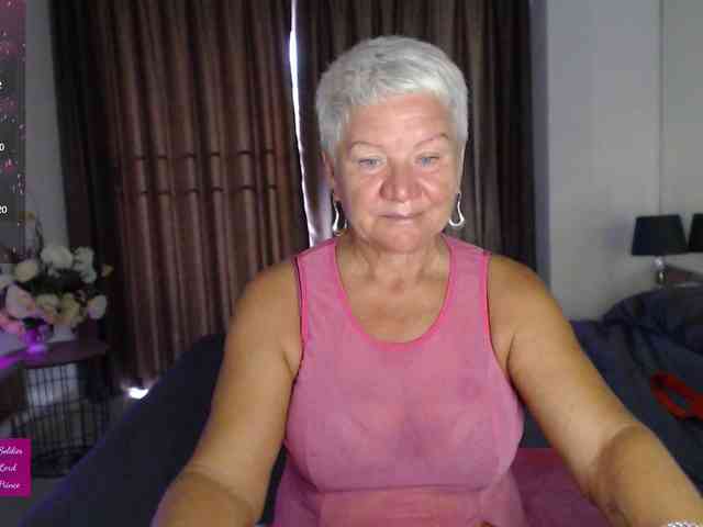 roxana-brooks webcam