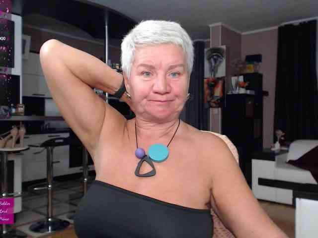 roxana-brooks webcam