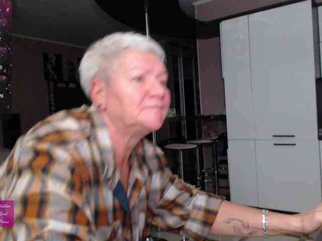 roxana-brooks webcam