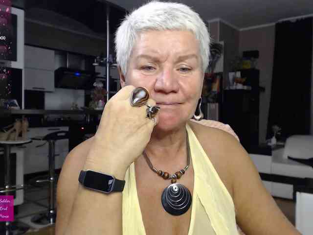 roxana-brooks webcam