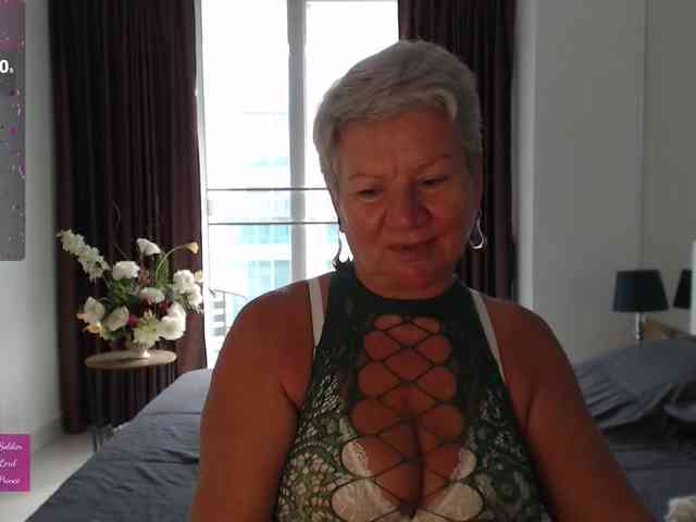 roxana-brooks webcam