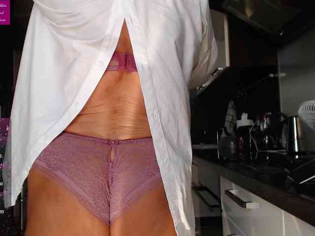 roxana-brooks webcam