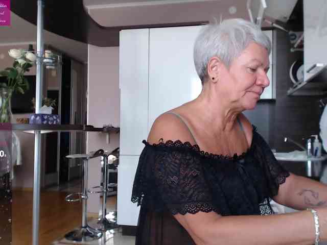 roxana-brooks webcam