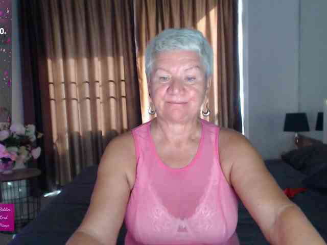 roxana-brooks webcam